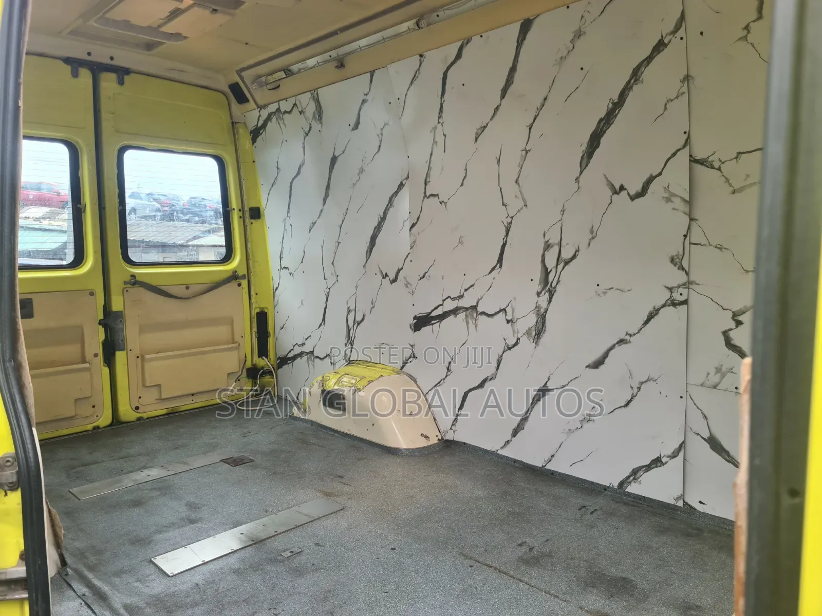 Volkswagen LT 2005 Yellow