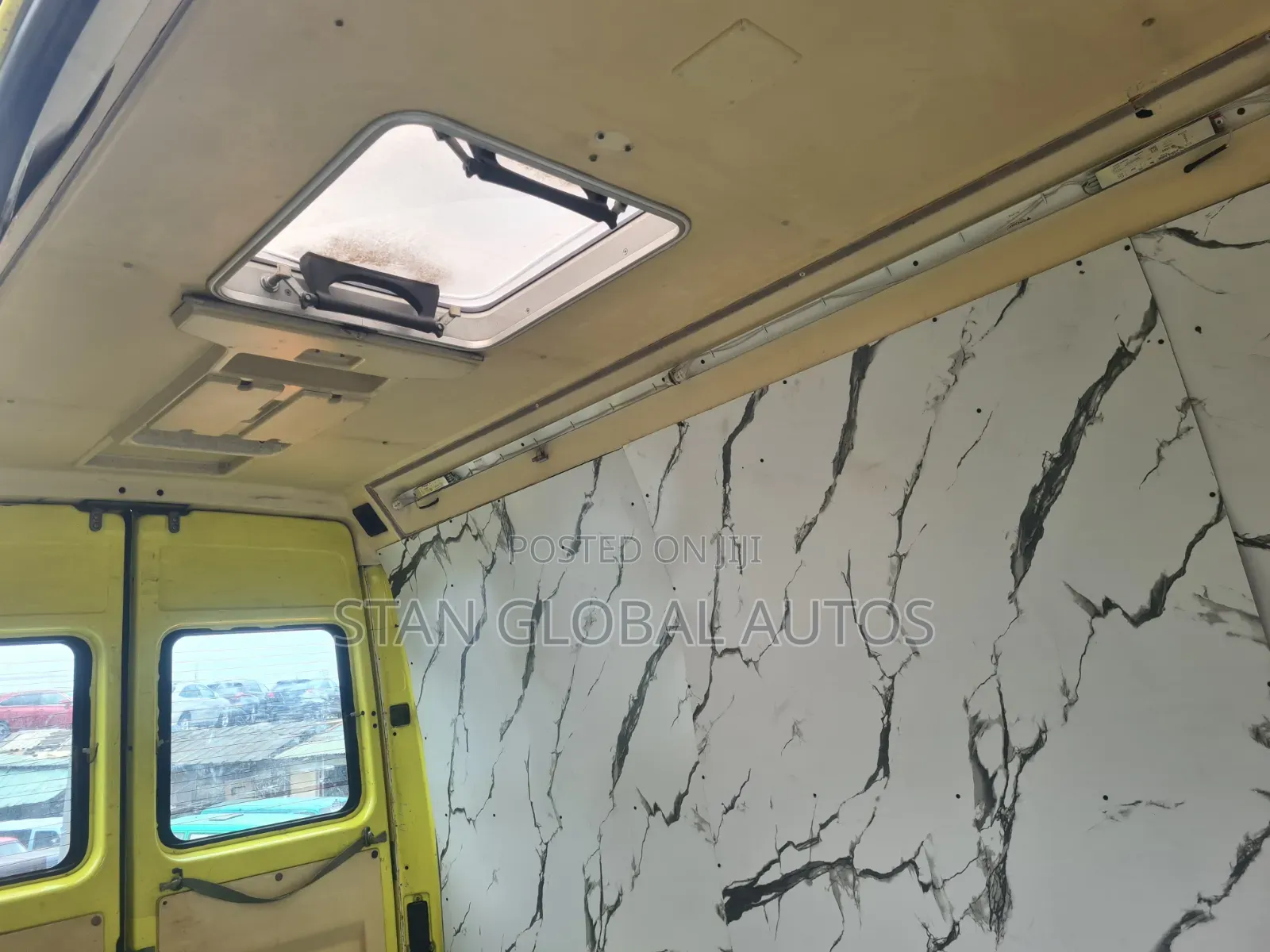 Volkswagen LT 2005 Yellow