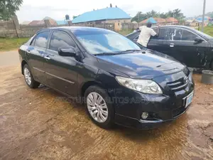 Toyota Corolla 1.6 Advanced 2009 Black