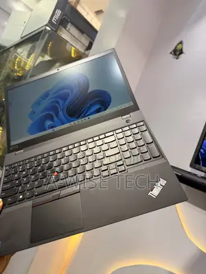 Laptop Lenovo ThinkPad P15s 16GB Intel Core i7 SSD 512GB
