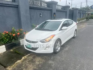 Hyundai Elantra GLS Automatic 2012 White