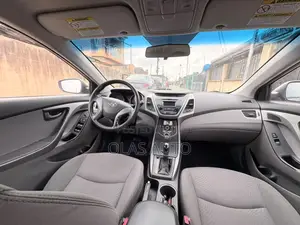 Hyundai Elantra 2015 Brown