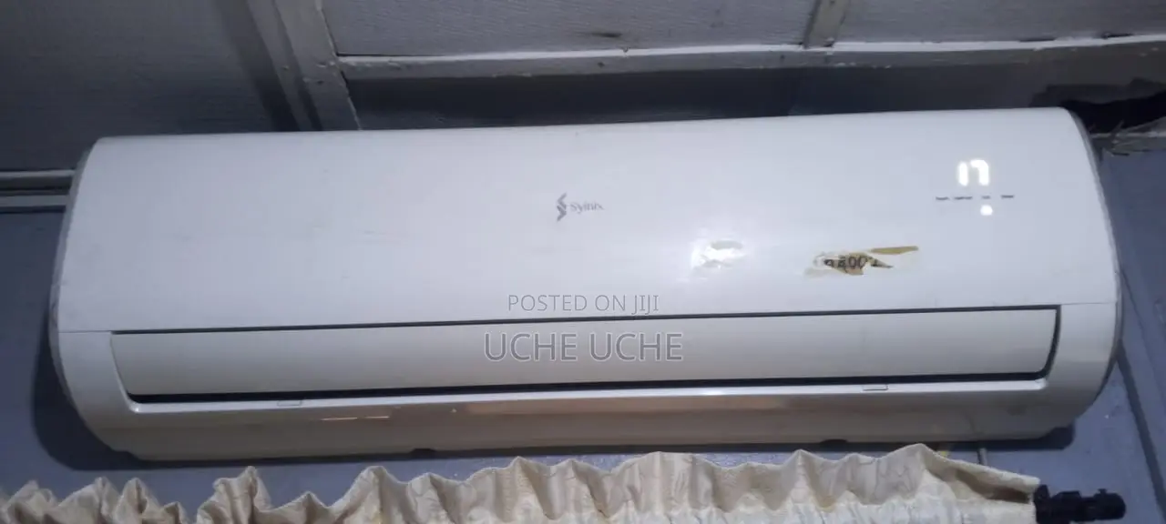 Neatly Used and Working Perfectly 2hp Synix Split Airconditioner