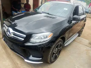 Mercedes-Benz GLE-Class 2018 Black