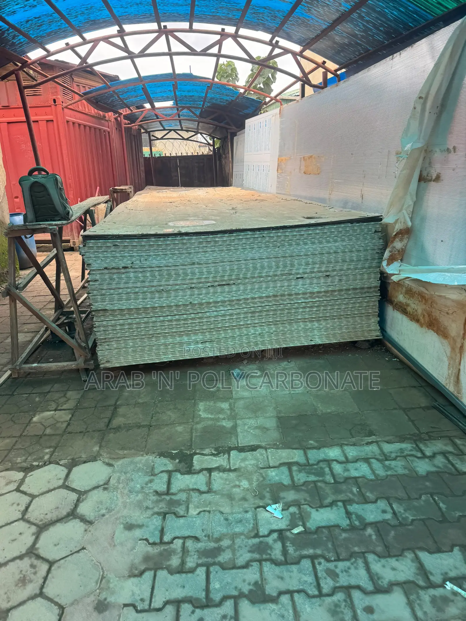 High Grade Danpalon Polycarbonate World