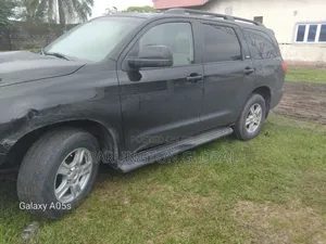 Toyota Sequoia 2010 Black