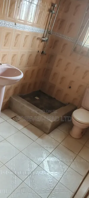3bdrm Apartment in Bwari, Abuja for rent
