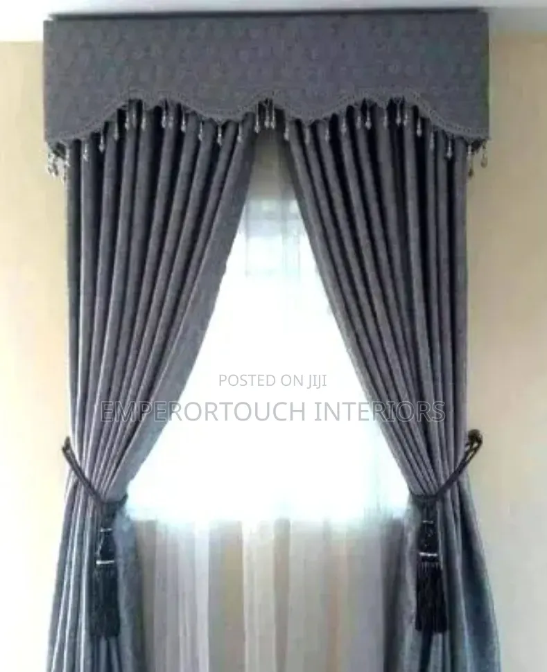Curtain With Board