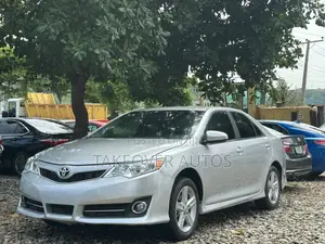 Toyota Camry L 4dr Sedan (2.5L 4cyl 6A) 2013 Silver