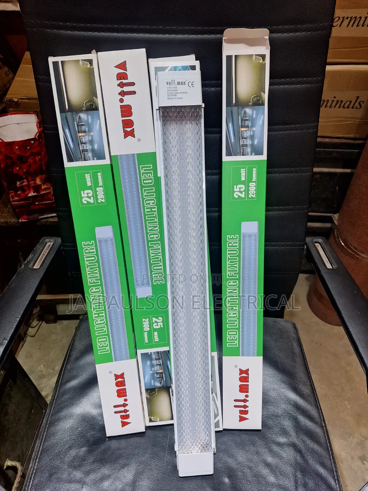 25 Watt LED Lighting Fixture