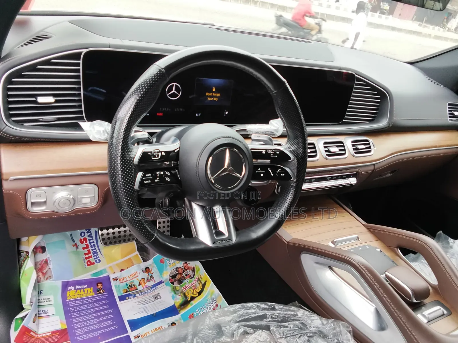 Mercedes-Benz GLE-Class 2025 White