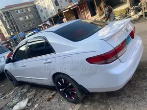 Honda Accord 2005 White