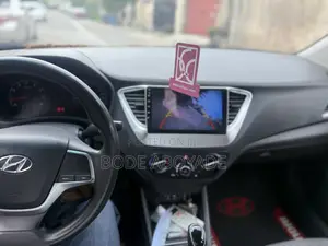 Hyundai Accent SE 2020 Gray