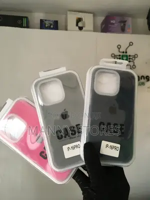 iPhone 16pro Pouches