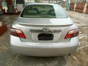 Toyota Camry 2008 Gray