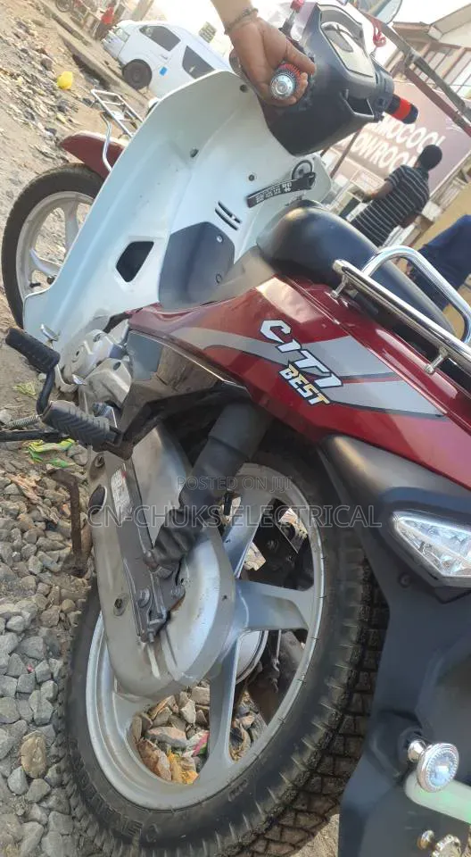 Honda CBX 2020 Red