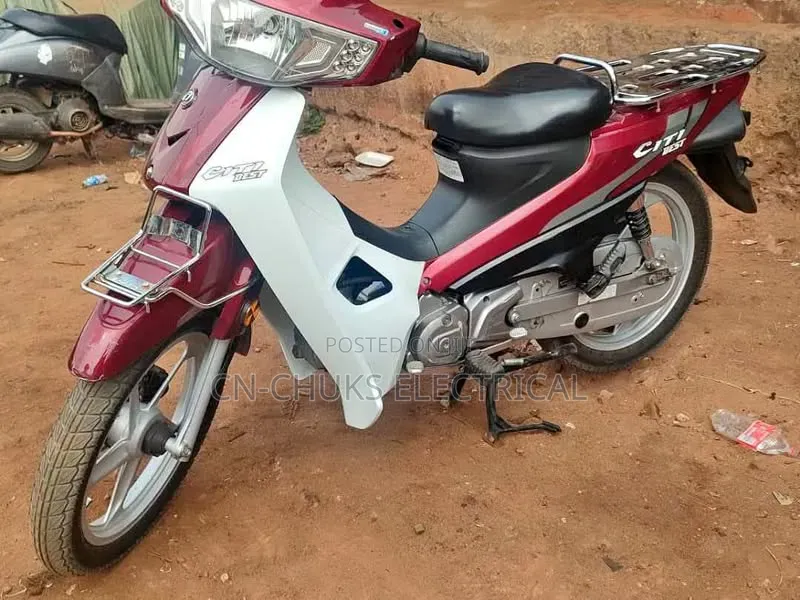 Honda CBX 2020 Red