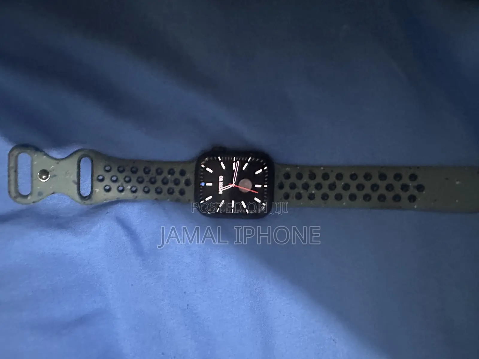 Apple Watch Series 8