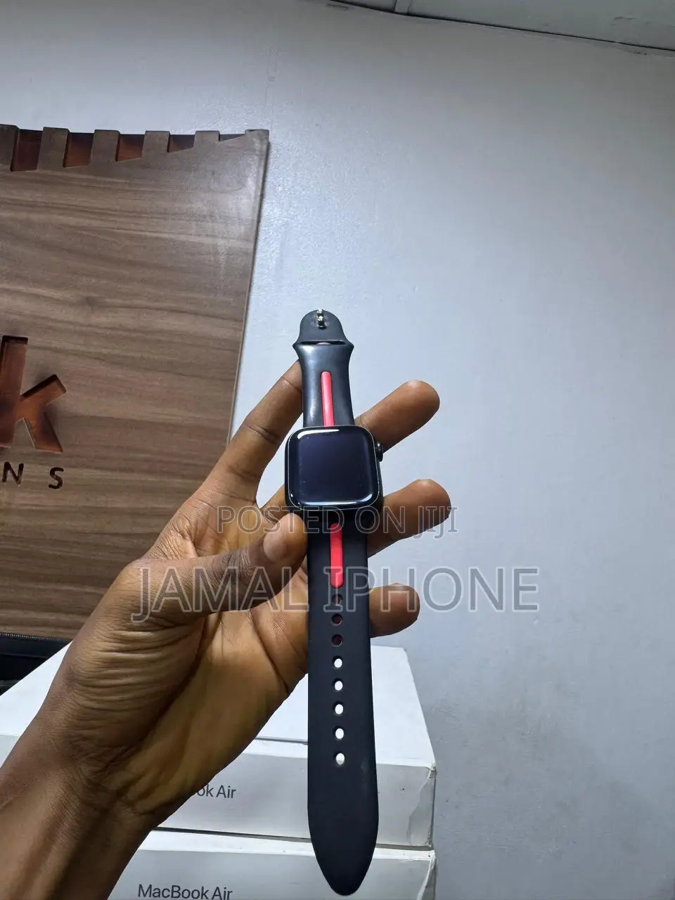 Apple Watch Series 8