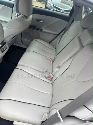 Toyota Venza Limited AWD V6 2013 Silver