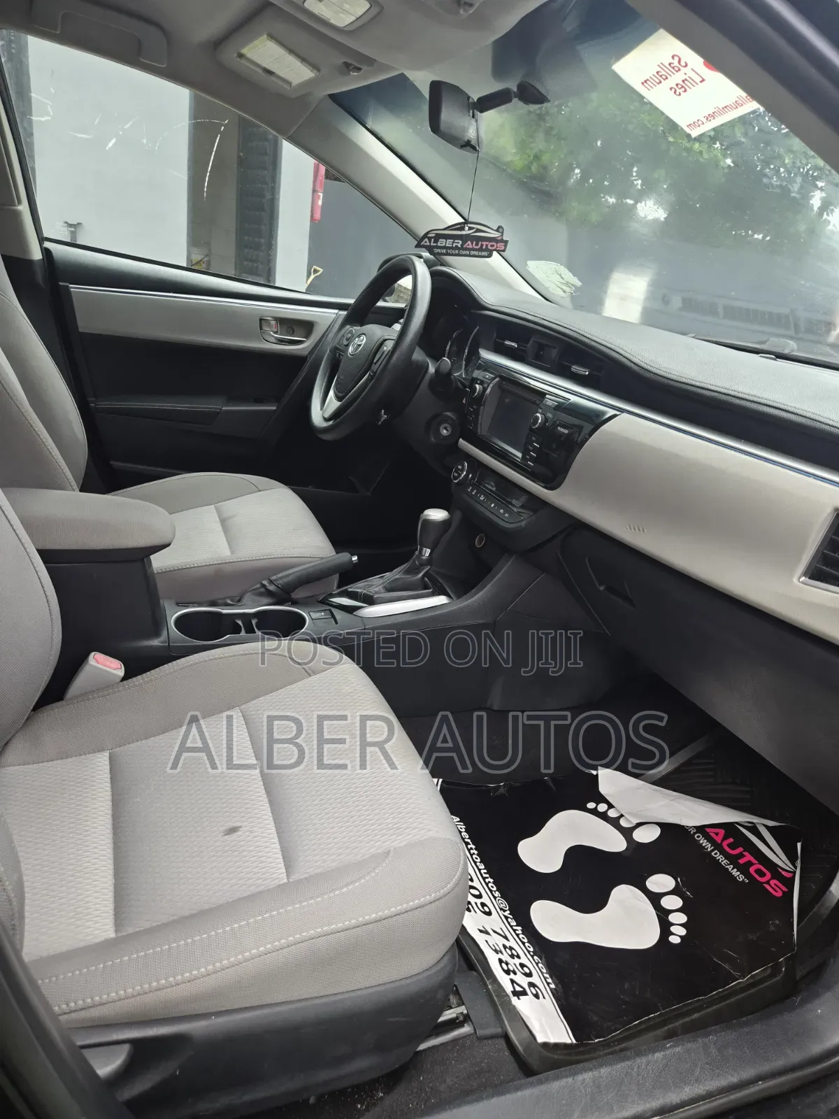 Toyota Corolla 2016 Black
