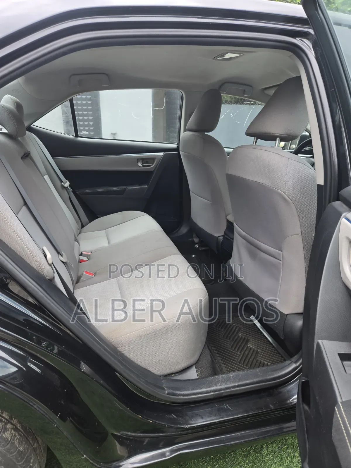 Toyota Corolla 2016 Black