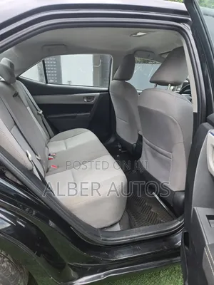 Toyota Corolla 2016 Black