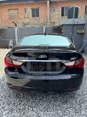 Hyundai Sonata 2012 Black