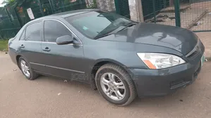 Honda Accord 2006 Gray