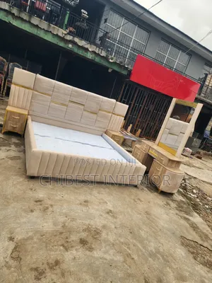 High Quality 6by6 Bed With Its Accessories.