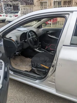 Toyota Corolla 2002 Silver