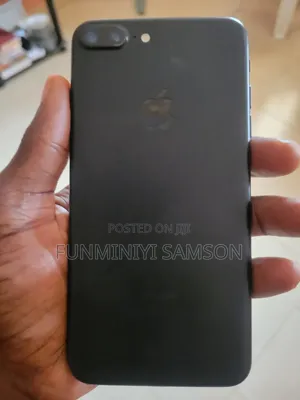 Apple iPhone 7 Plus 128 GB Black