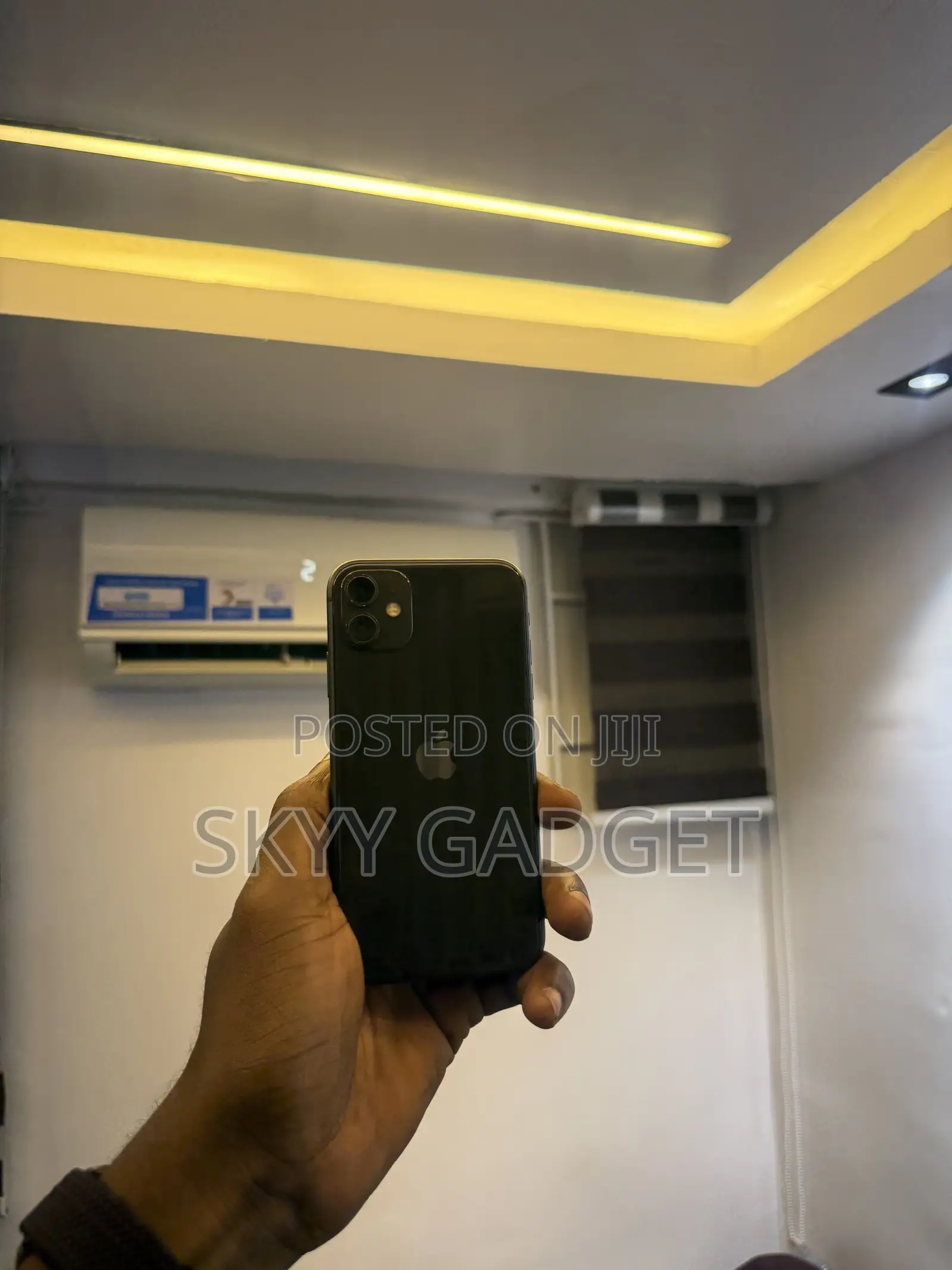 Apple iPhone 11 64 GB Black