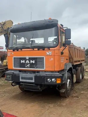 Man F2000 10tyres Tipper