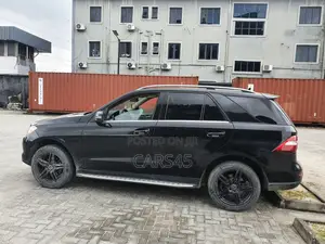 Mercedes-Benz M Class 2014 Black