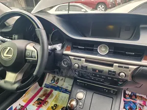 Lexus ES 2014 Black