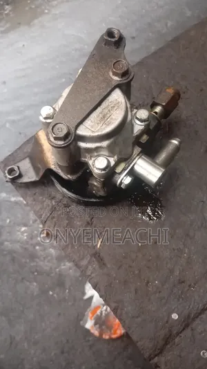 Toyota Shocks and Power Steering Pump and Hubo