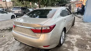 Lexus ES 350 FWD 2014 Gold