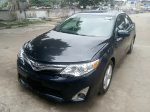 Toyota Camry 2012 Gray