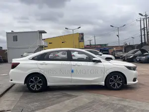 Honda Crider 2021 White