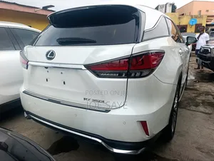 Lexus RX 2022 White