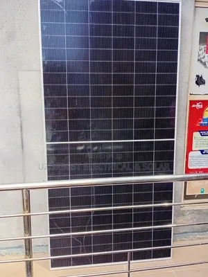 670watts Canadian Solar Panel