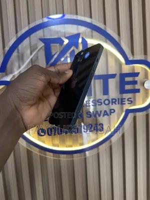 Apple iPhone 13 128 GB Black