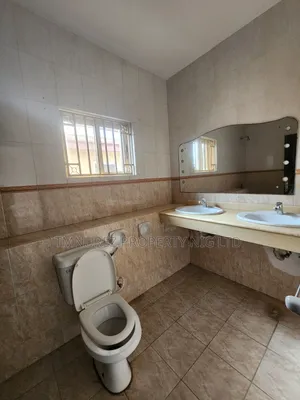 1bdrm Room & Parlour in Lekk Phase1 for rent