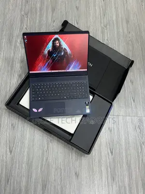 Laptop Alienware 16 Aurora 32GB Intel Core 7 SSD 2T