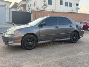 Toyota Corolla 2007 Gray