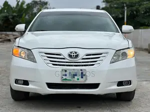 Toyota Camry LE 4dr Sedan (2.4L 4cyl 5A) 2008 White