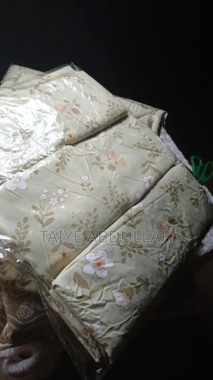 Standard 7x7 Bedsheet With 4 Pillowcase