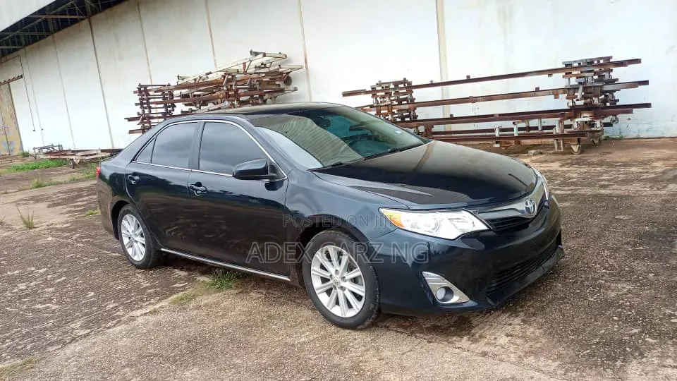 Toyota Camry 2013 Black