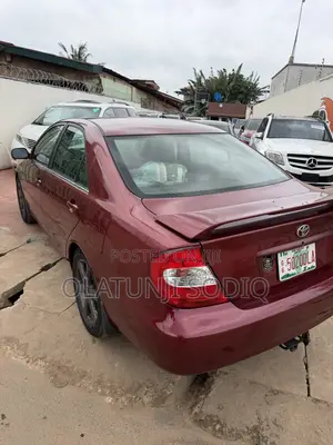 Toyota Camry SE V6 4dr Sedan (3.0L 6cyl 4A) 2003 Red